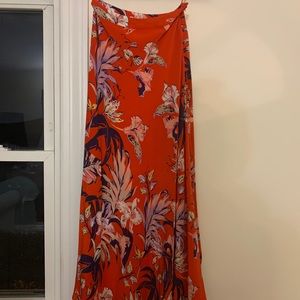 High waisted, long red floral print skirt (NWOT)